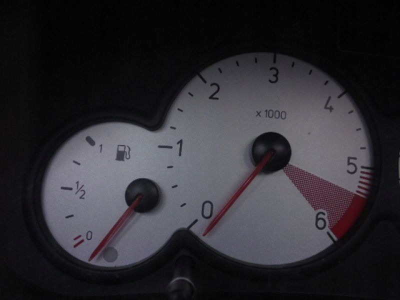 фото №5, Peugeot 206 счетчик приборы lift 1.6hdi 9656696280