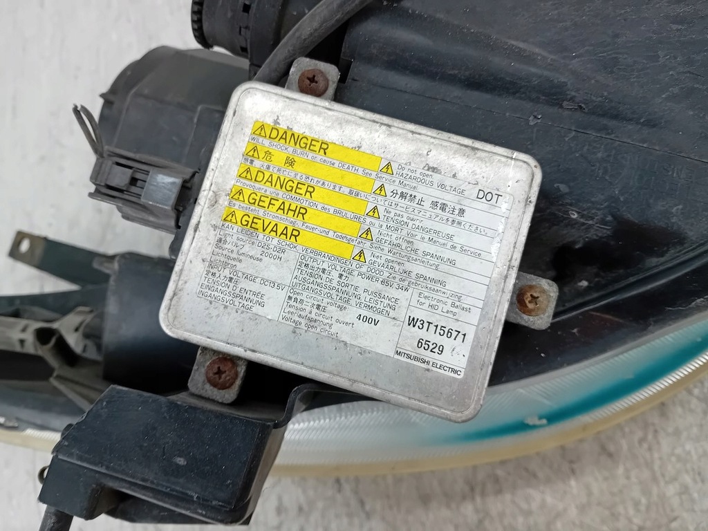 фото №8, Лампа перед левая mazda 5 i c235-51040 w3t15671