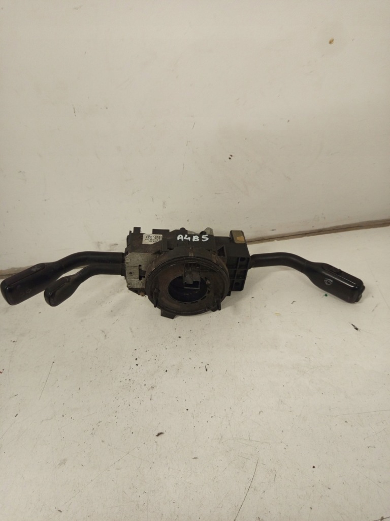 фото №1, Перемикач комбінований audi оригінальний номер 4d0953513d