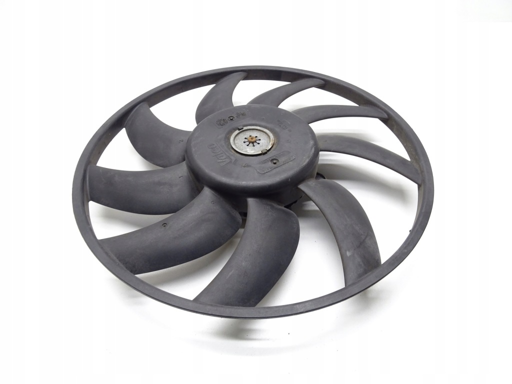 Вентилятор радиатора audi a6 c7 4g 2.0 tdi a10111406f Оригинал