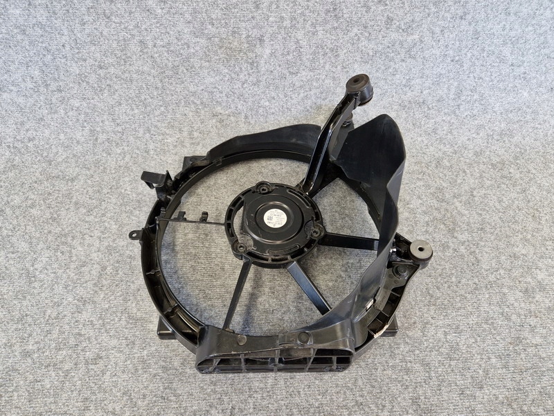 фото №1, Porsche taycan 9j1 9j1959456d корпус вентилятора