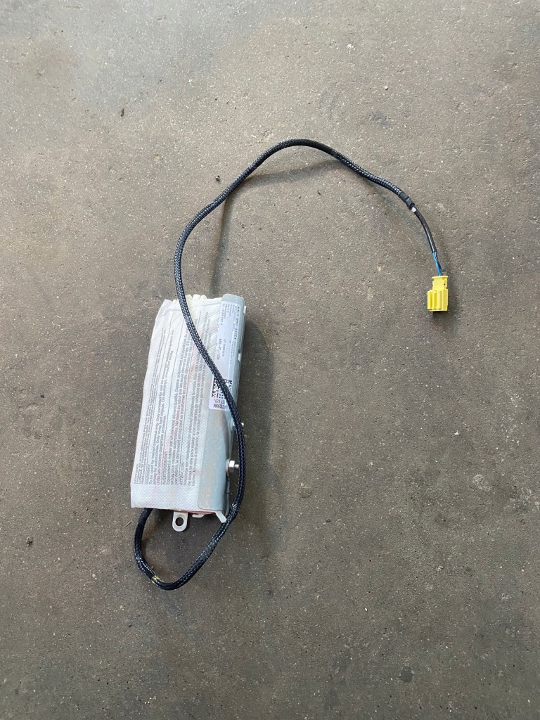 фото №1, Audi q7 4l подушка сиденье левая 4l0880441e