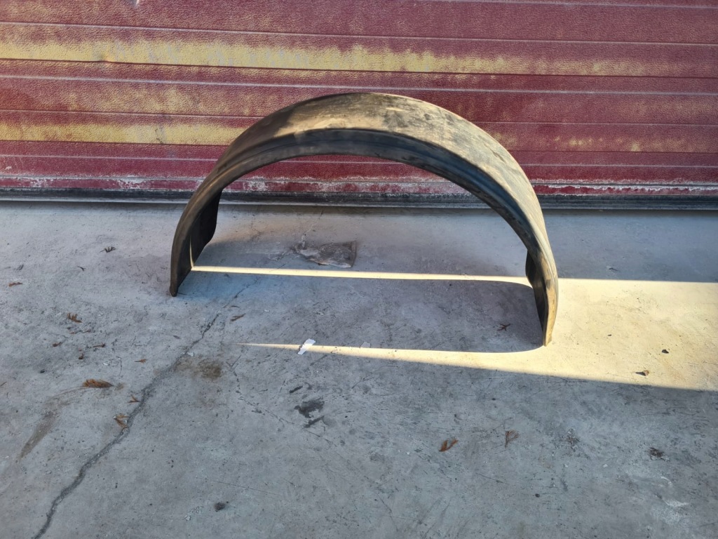 фото №1, Подкрылок крыло полуприцеп тягач 140x23