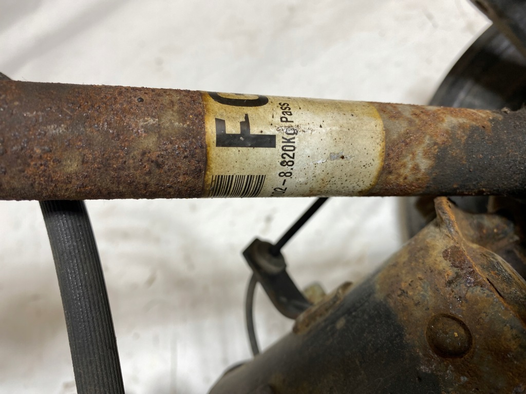 Nissan juke 1 f15 рестайлинг  mcperson поворотный кулак приводной вал правая  перед комплект  1.5d в Украине