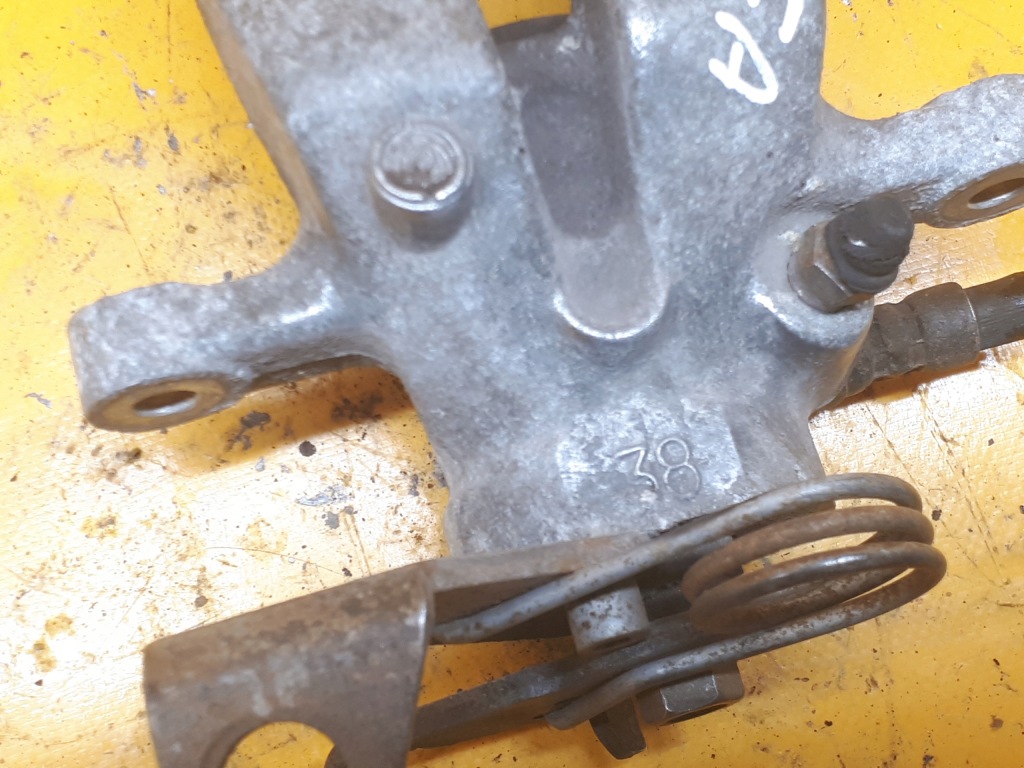 фото №3, Суппорт ham. задняя правый alfa romeo 147 00-04r lucas