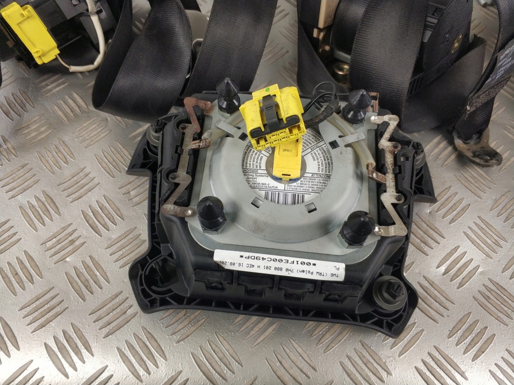 фото №13, Панель приладів приладова панель приладів панель  подушка безпеки vw transporter caravelle t5 europa