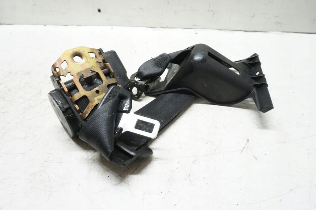 фото №4, Pas безопасности правый задняя audi 80 b4