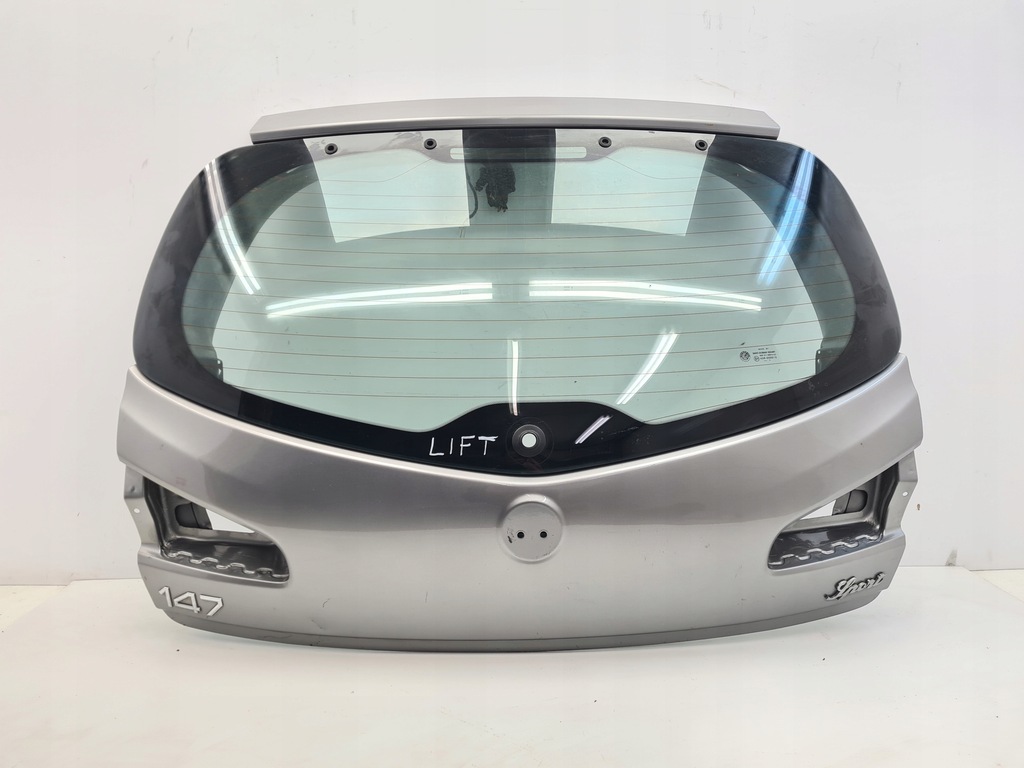 фото №1, Alfa romeo 147 lift крышка багажника багажника 651