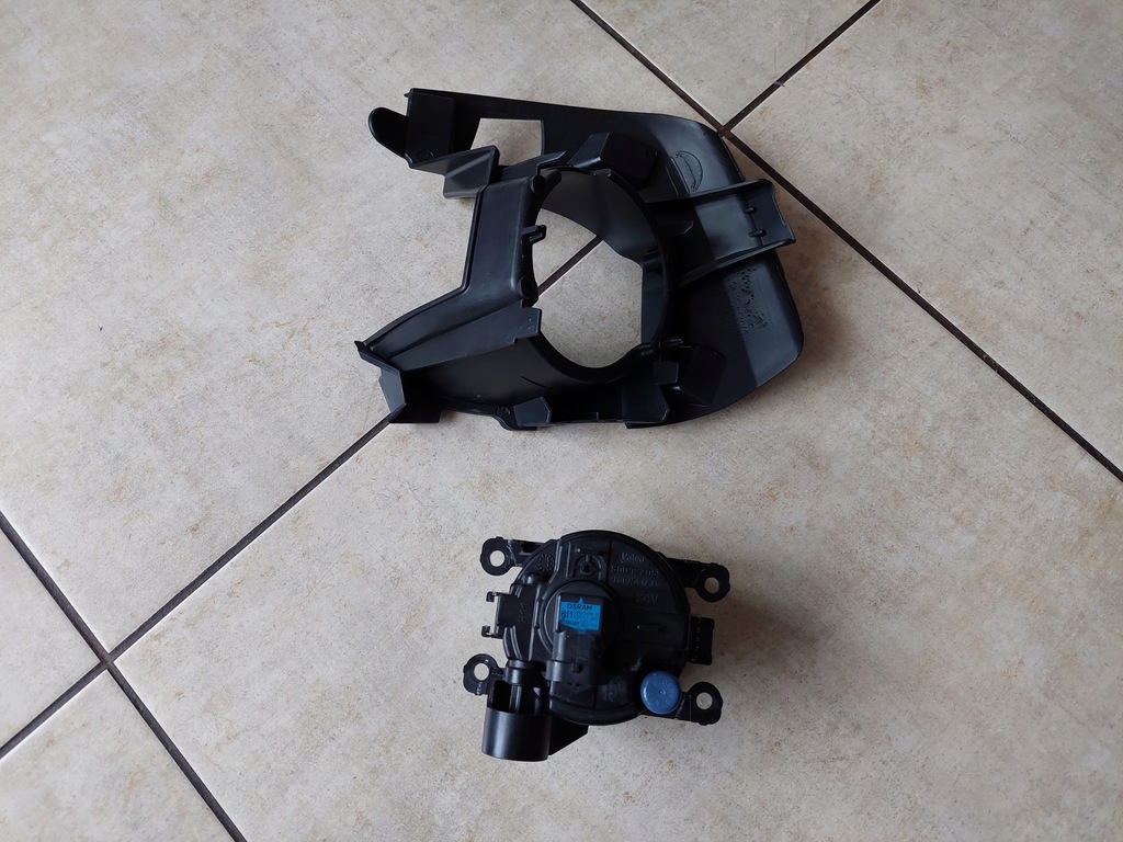 фото №9, Протитуманна фара - рамка протитуманної фари - renault trafic iii 2015