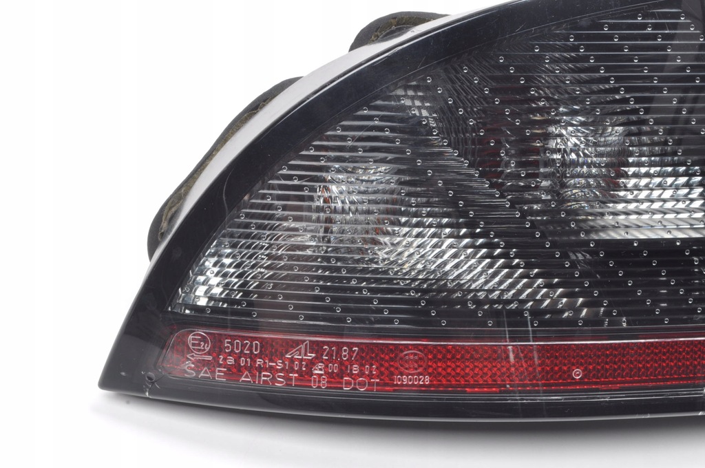 фото №7, Ferrari california f149 4.3 лампа левая задняя левый задняя 226439