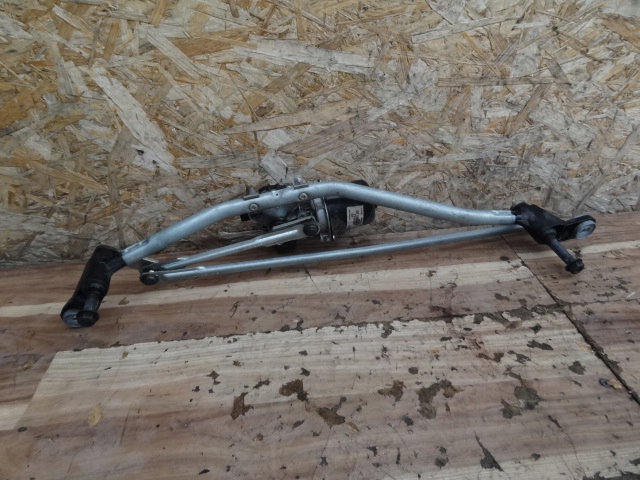 фото №1, Dacia logan ii 14r моторчик механизм дворник