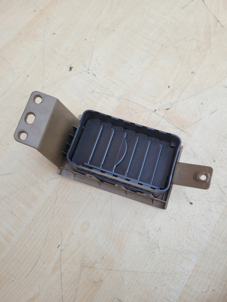 фото №7, Jeep grand cherokee wj 99-04r решётка воздуховод средняя