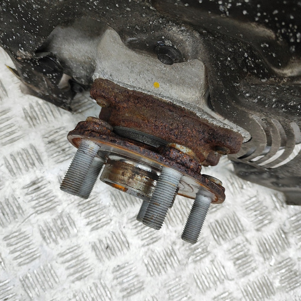 фото №9, Ford mustang mach-e 2022 правая сторона ступица колеса передний