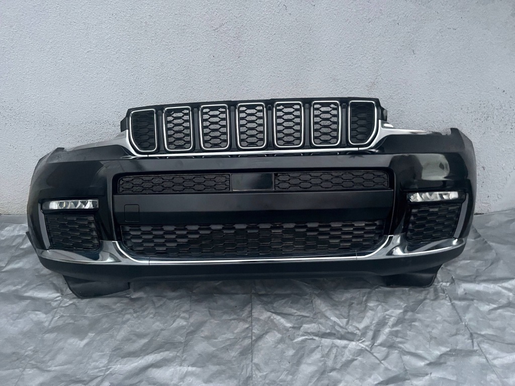 Купити Jeep grand cherokee wl бампер передній комплектний  2022-