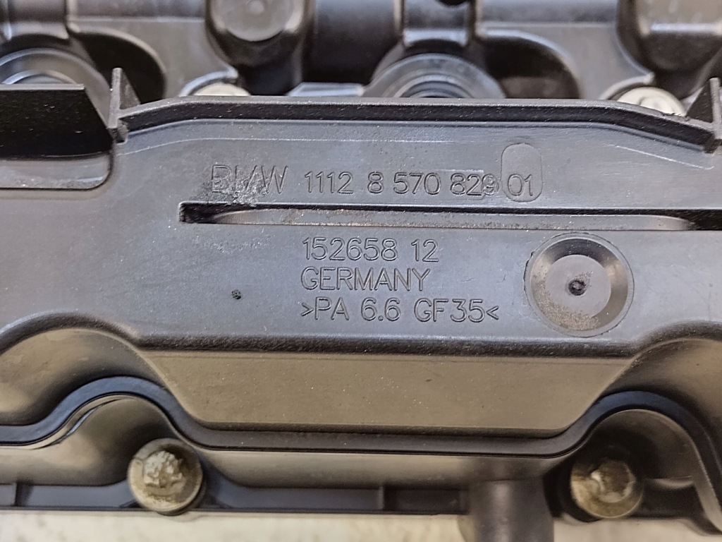 фото №8, Bmw 4 f36 gran coupe 14-17 2.0 дизель n47d20c крышка клапанов 8570829
