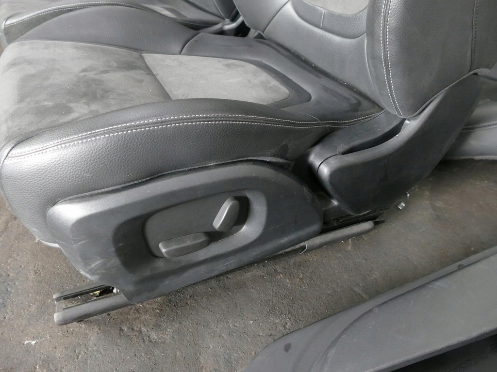 фото №9, Jaguar xf r сидіння заднє сидіння обшивки alcantara комплект