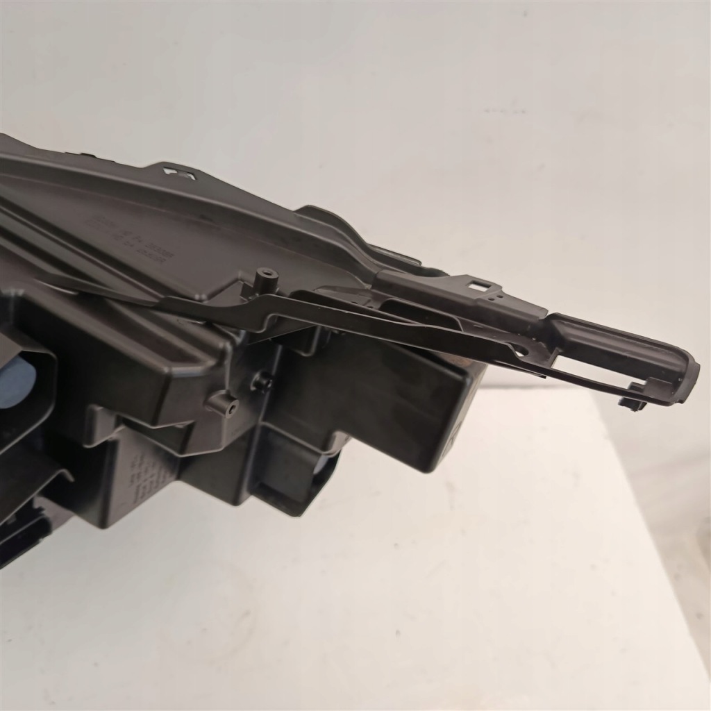 Лампа правая перед renault kangoo 3 iii full led 21-24 260103264r Киев