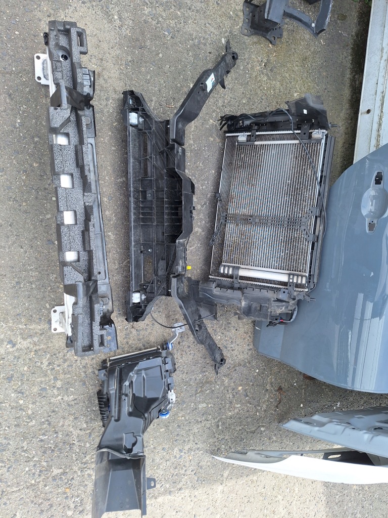 Купити Opel combo d ремінь передній верхній 9830512680