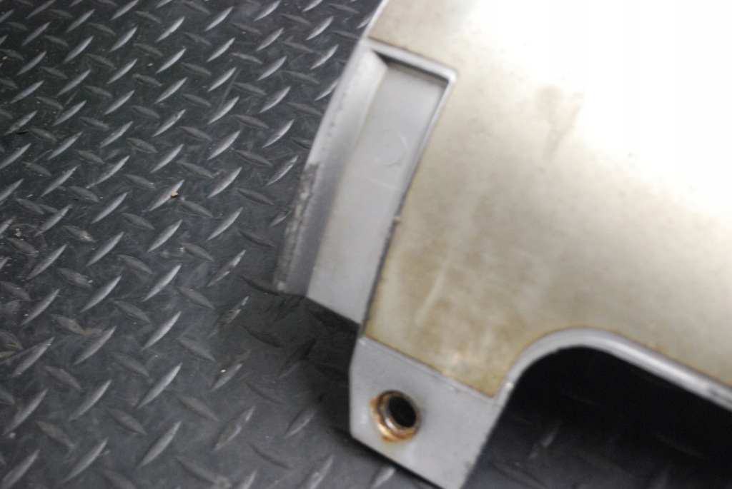 фото №4, Накладка поріг правий задня audi a8 d3 ly7g