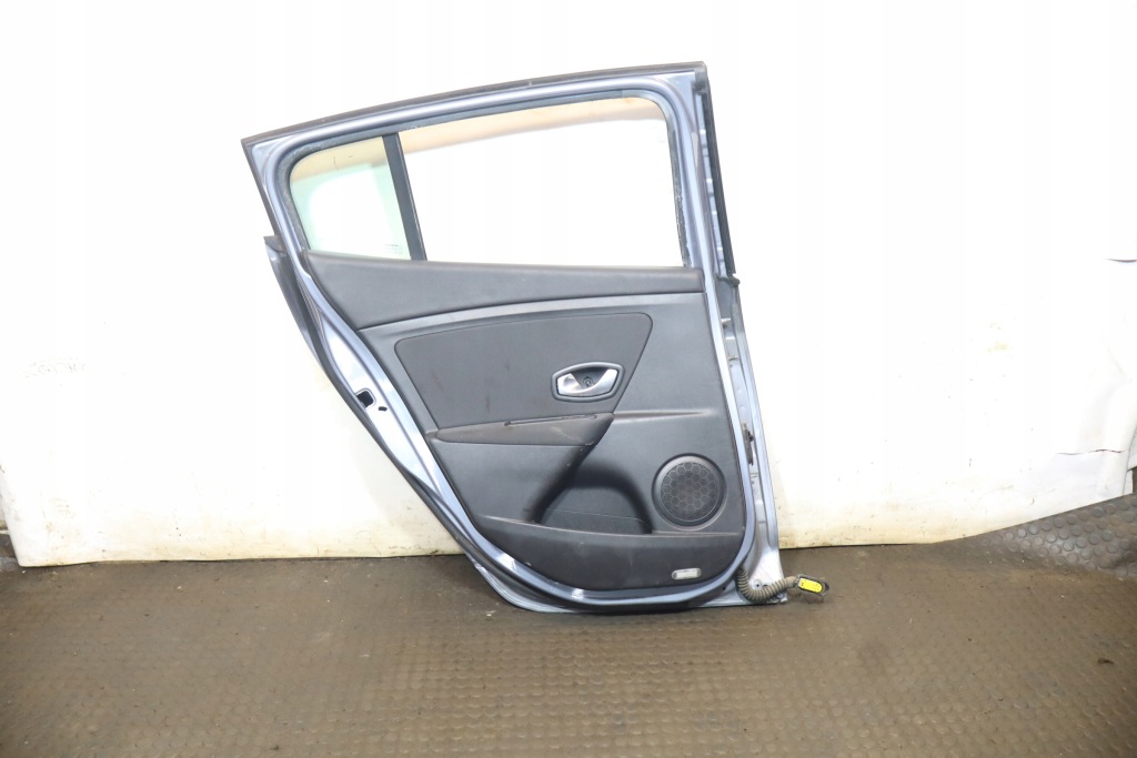 фото №2, Двері лівий задня renault megane iii san913