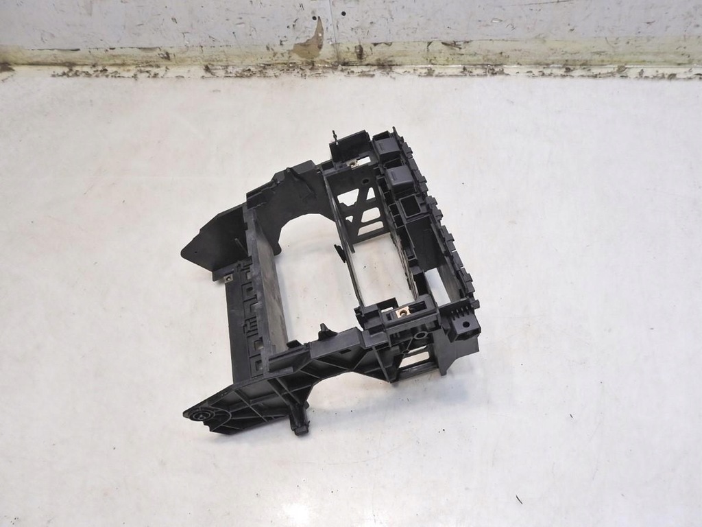 фото №6, Рамка каркас радио audi a4 b7 8e0858005e