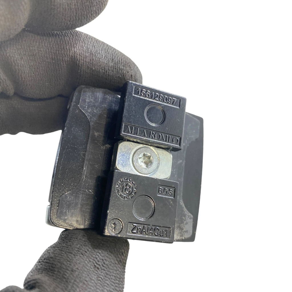 фото №10, Alfa romeo stelvio 2019 комплект крепление багажника