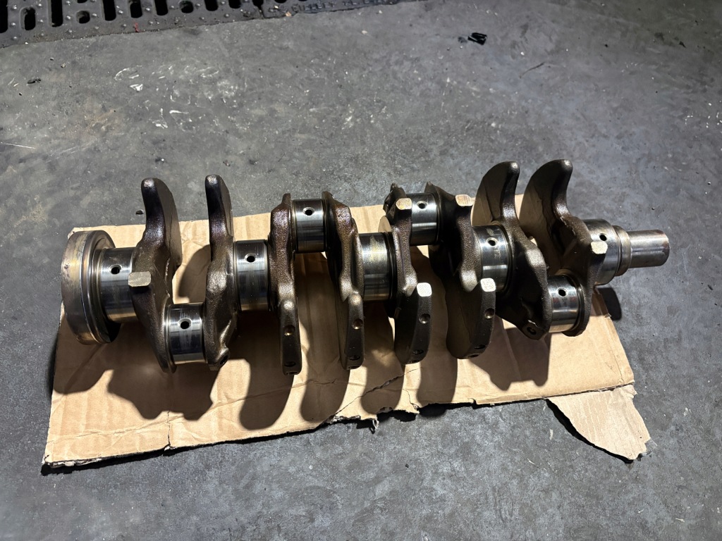 фото №1, Mitsubishi outlander i wał колінчастий номінал 2.0 4g63