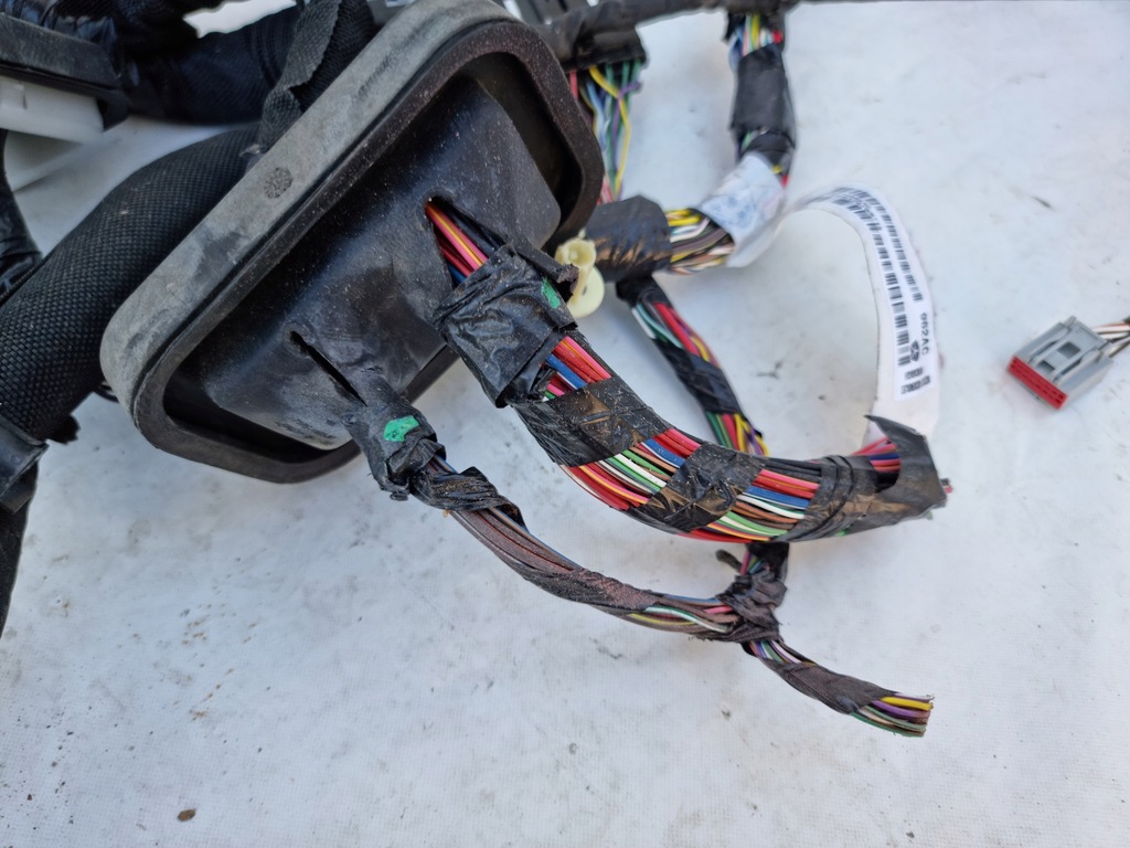 фото №13, Dodge durango 5.7 коробка джгут електропроводка двигуна kpl 2017