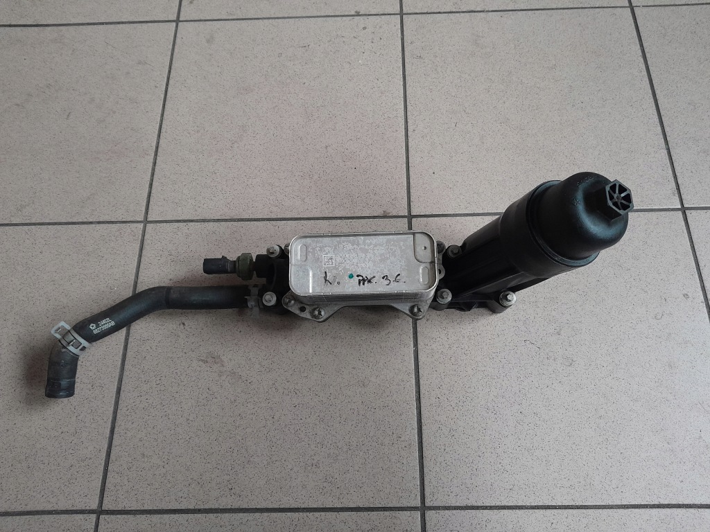 Купити Chrysler pacifica 2017- 3.6 радіатор оливи основа фільтра 68308741aa