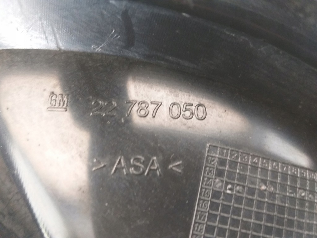 фото №7, Opel insignia a lift решётка противотуманной фары бампера правая