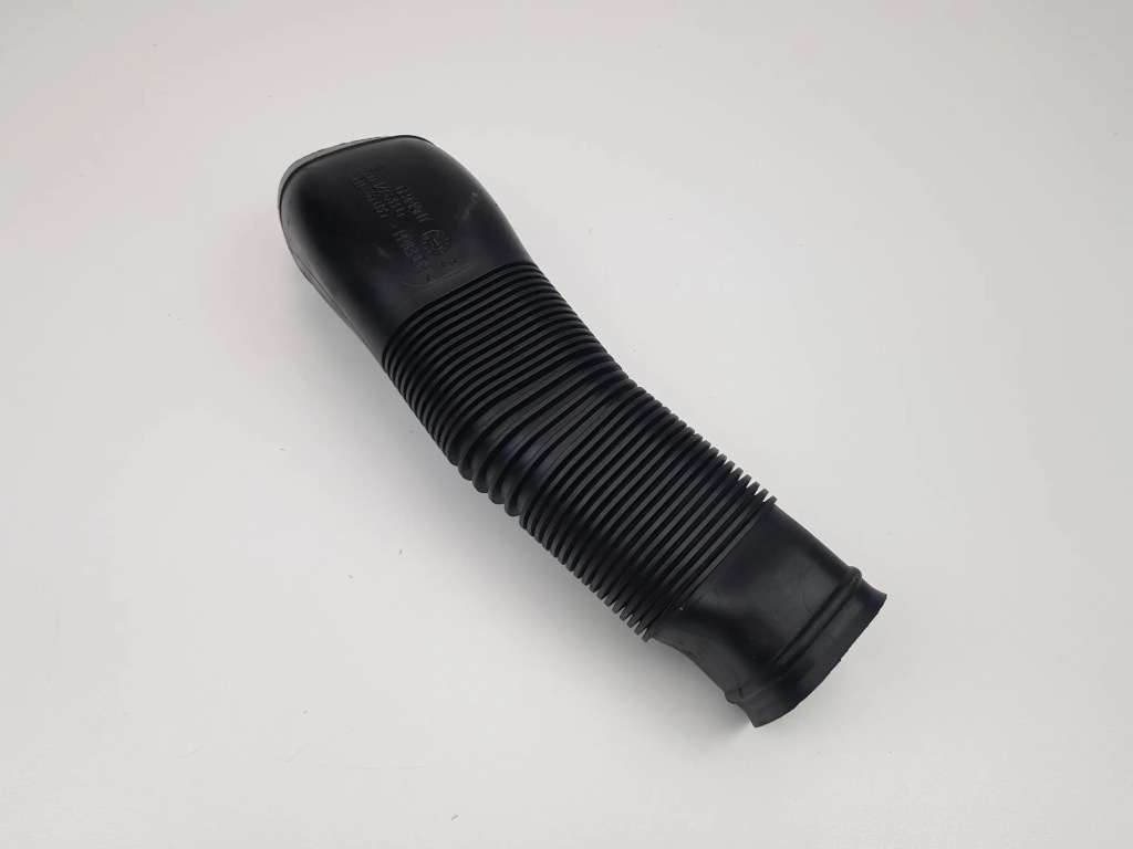 фото №8, Шланг труба пабтрубок  воздухозаборник воздуха seat ibiza iii volkswagen polo iv