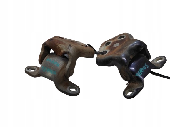 Купити Daihatsu terios 1 1 97- петлі кришки багажника