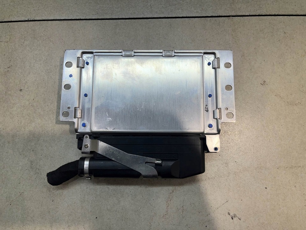 фото №4, Блок управления esp audi a6 c5 kombi 8d0907389d