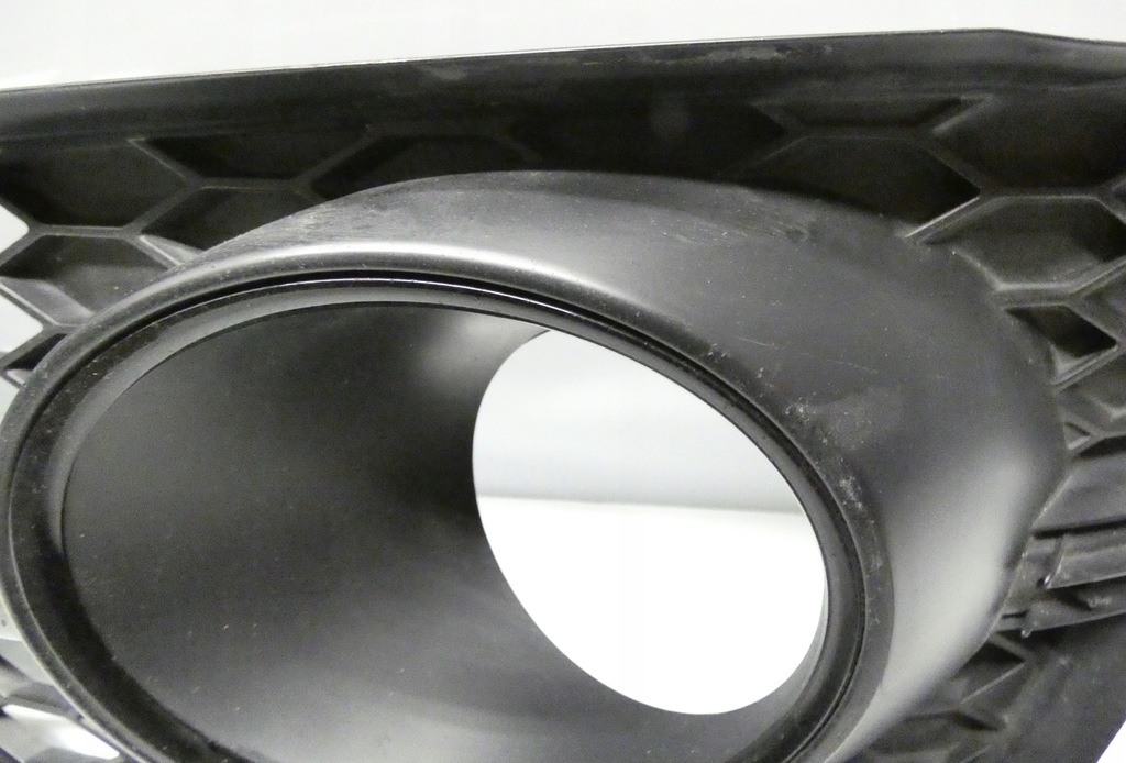 фото №9, Audi a8 s8 d4 lift карбон 4h0807680 4h0807679 решётки решётка бампера kpl