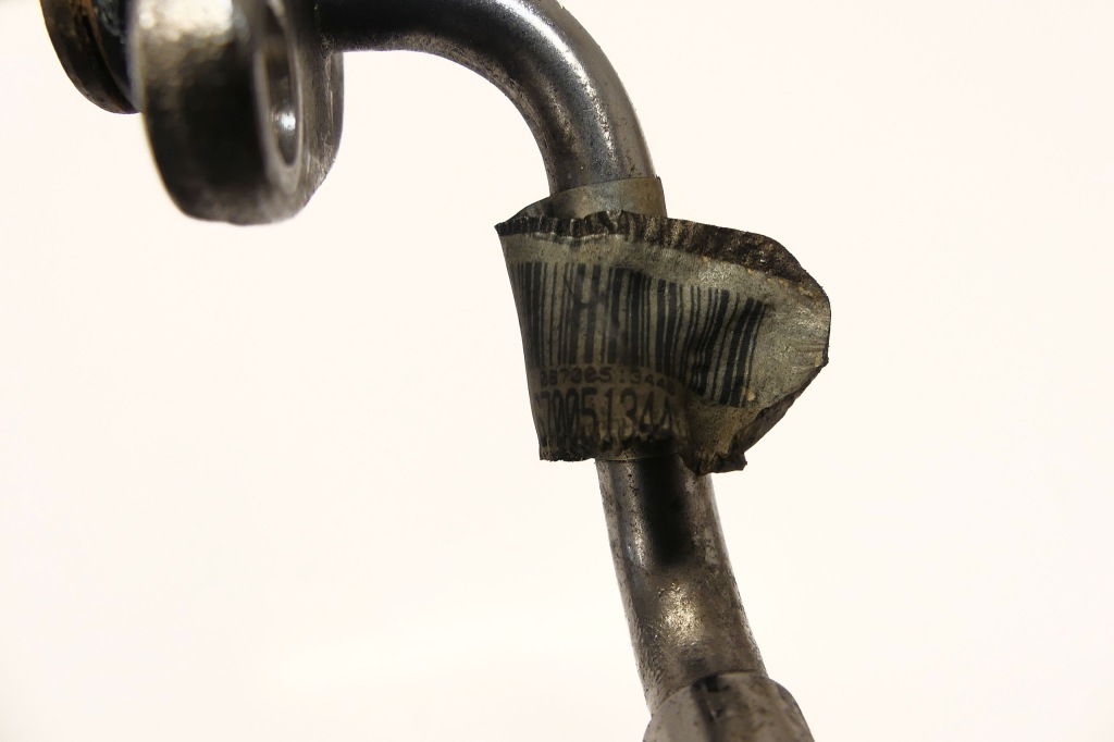 фото №4, Alfa romeo giulia quadrifoglio 2.9 v6 трубка оливи