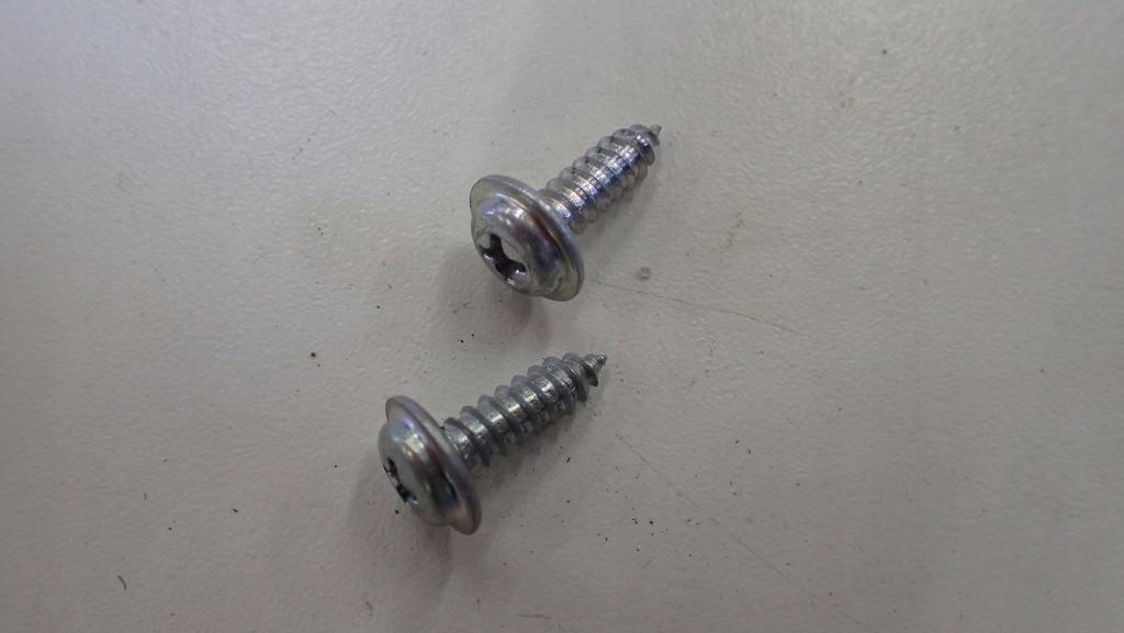 фото №11, Mazda 6 rok 2017 обшивка правий перед g46l6843z