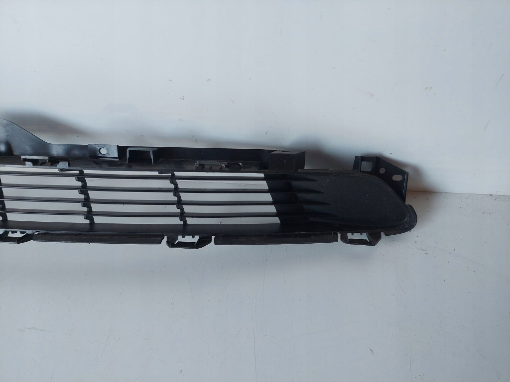 фото №4, Tesla model 3 решётка бампера средняя