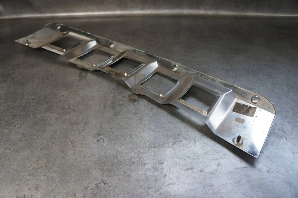 фото №10, Лист накладка спойлер бампера хром перед передня mercedes gl x164