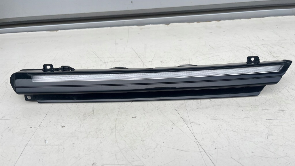 Купить Vw golf 8 viii 19- решётка радиатора решётка  led drl молдинг декоративная подсвечиваемые левая