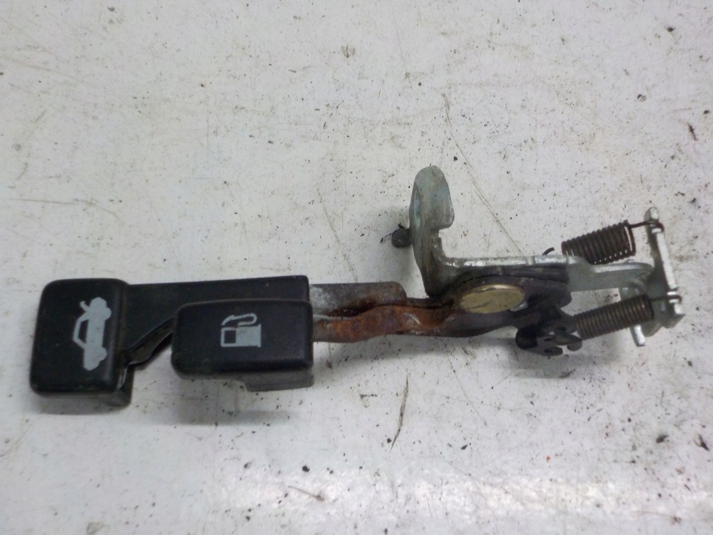 фото №1, Mitsubishi colt v ручка кришки кришка пального