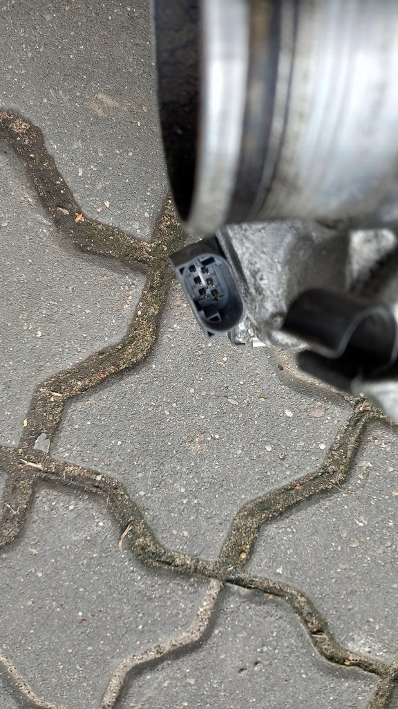 фото №5, Клапан egr радіатор volvo v60 xc70 2.0d 31325030