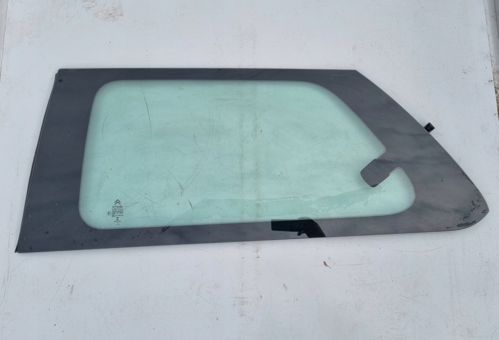 фото №1, Скло двері лівий задня citroen c4 cactus 2014r оригінал