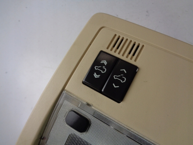 фото №3, Лампа стельовий cadillac escalade iii ext pickup 2008 rok