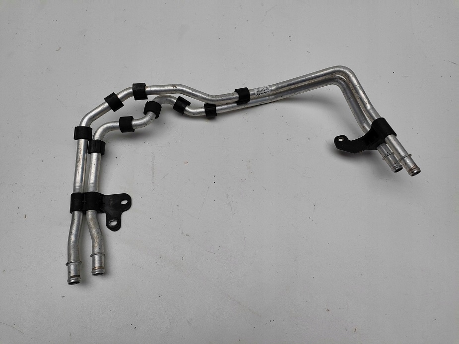 фото №1, Шланг трубки wody 95b265235b porsche macan