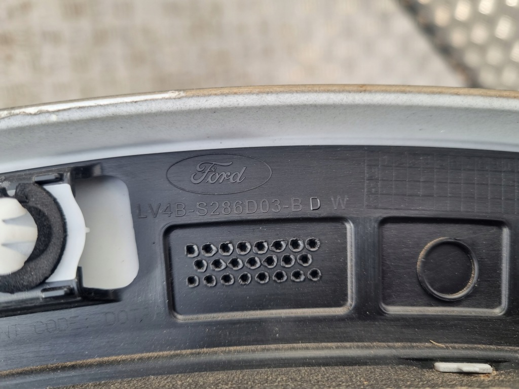 фото №4, Ford kuga mk3 st-line 20 r молдинг левая задняя