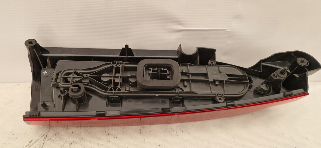 Berlingo iv 4 rifter combo led фара задняя левая Оригинал