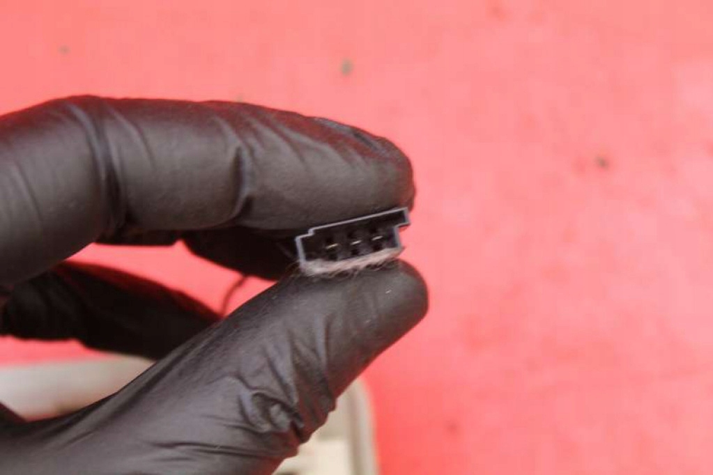 фото №7, Лампа освітлення салону задня saab 9-3 93 2 ii lift 07-11