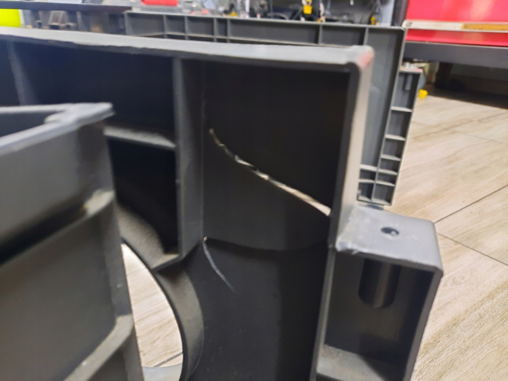 фото №7, Обшивка бардачок ящик pod кровать volvo fh 13