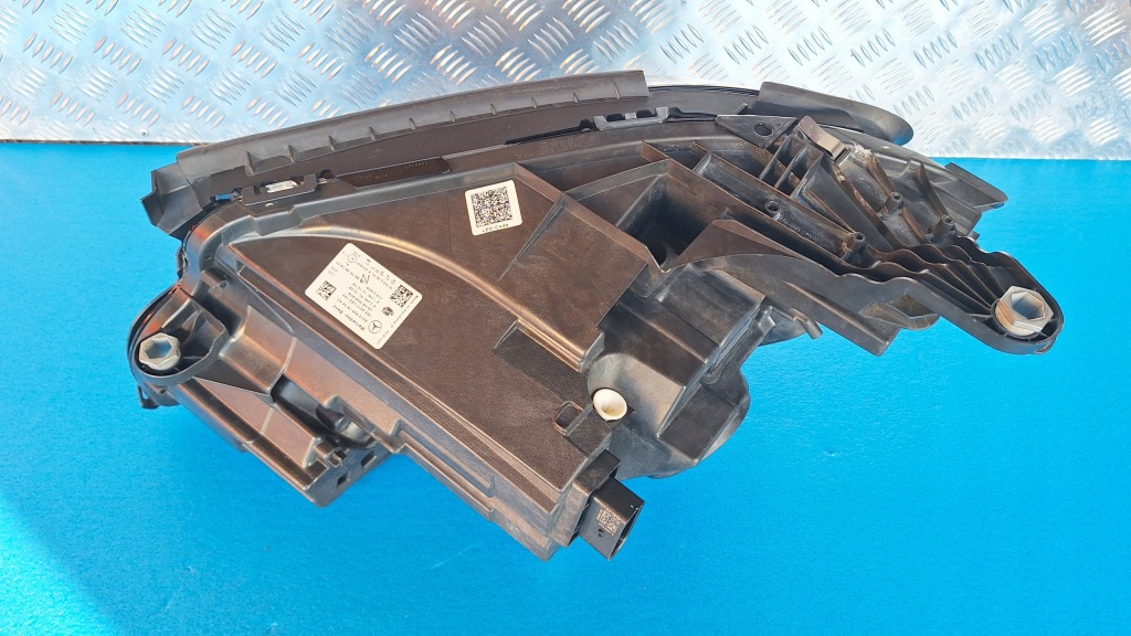 Mercedes e w213 фара правая multibeam led хорошее состояние Цена