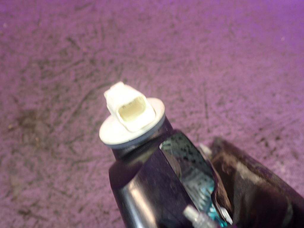 фото №5, Mitsubishi colt vi z30 02- лампа правий задня права задня mn105622